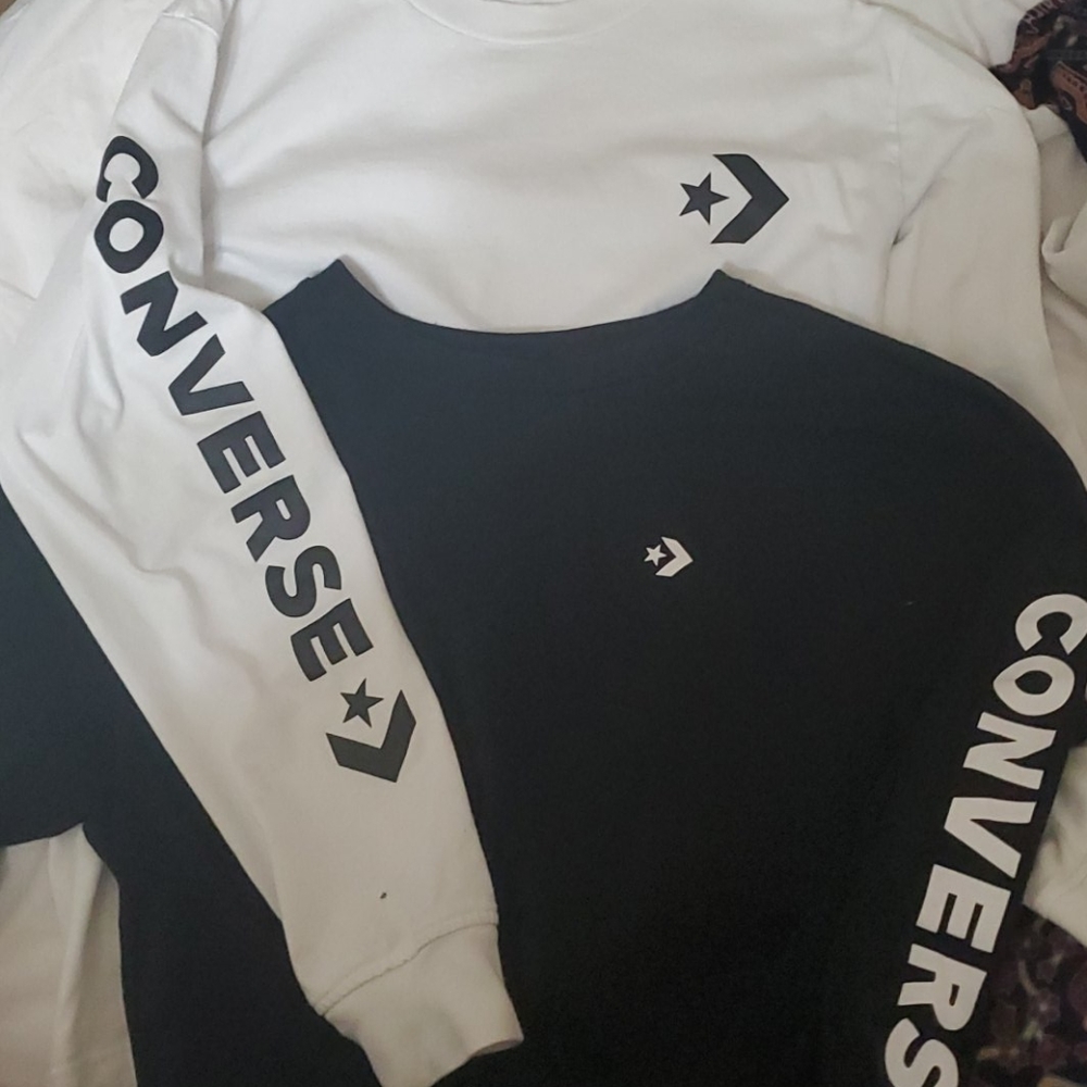 2 converse long sleeve tees